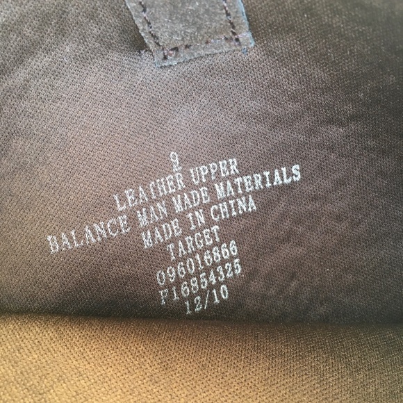 BROWN SUEDE TALL HEEL BOOTS 8.5 MEDIUM - Picture 4 of 10